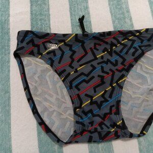 (*) VINTAGE JAPANESE SPEEDO SWIM BRIEF, Gray Pattern, ASIAN SIZE "M" - Pre-Owned